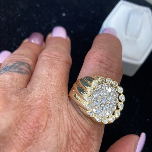 14 karat gold diamond cluster Power Ring - Picture 10 of 14